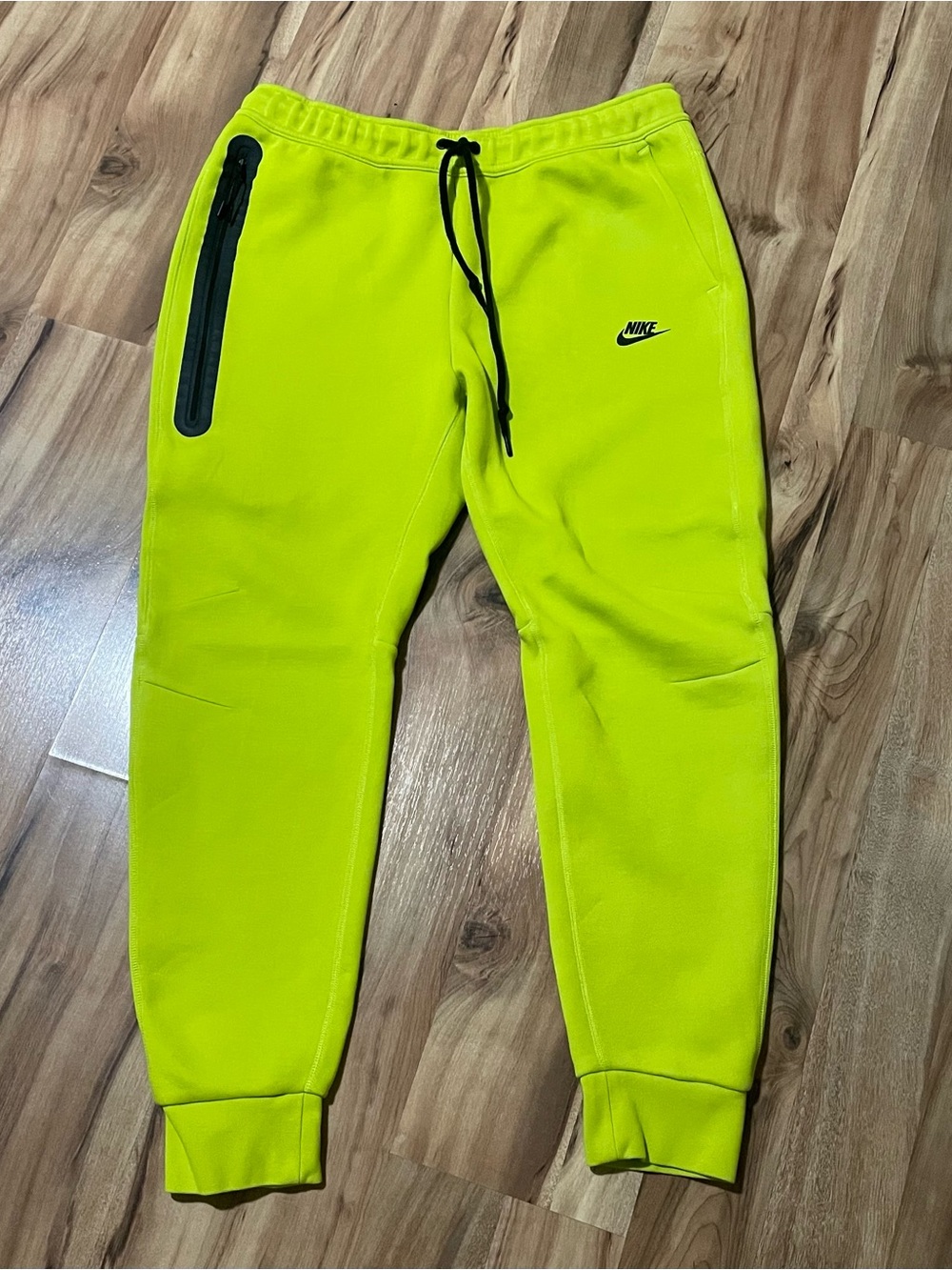 Nike Tech Fleece Joggers Bright Cactus Neon Green Men's Size XL Pants